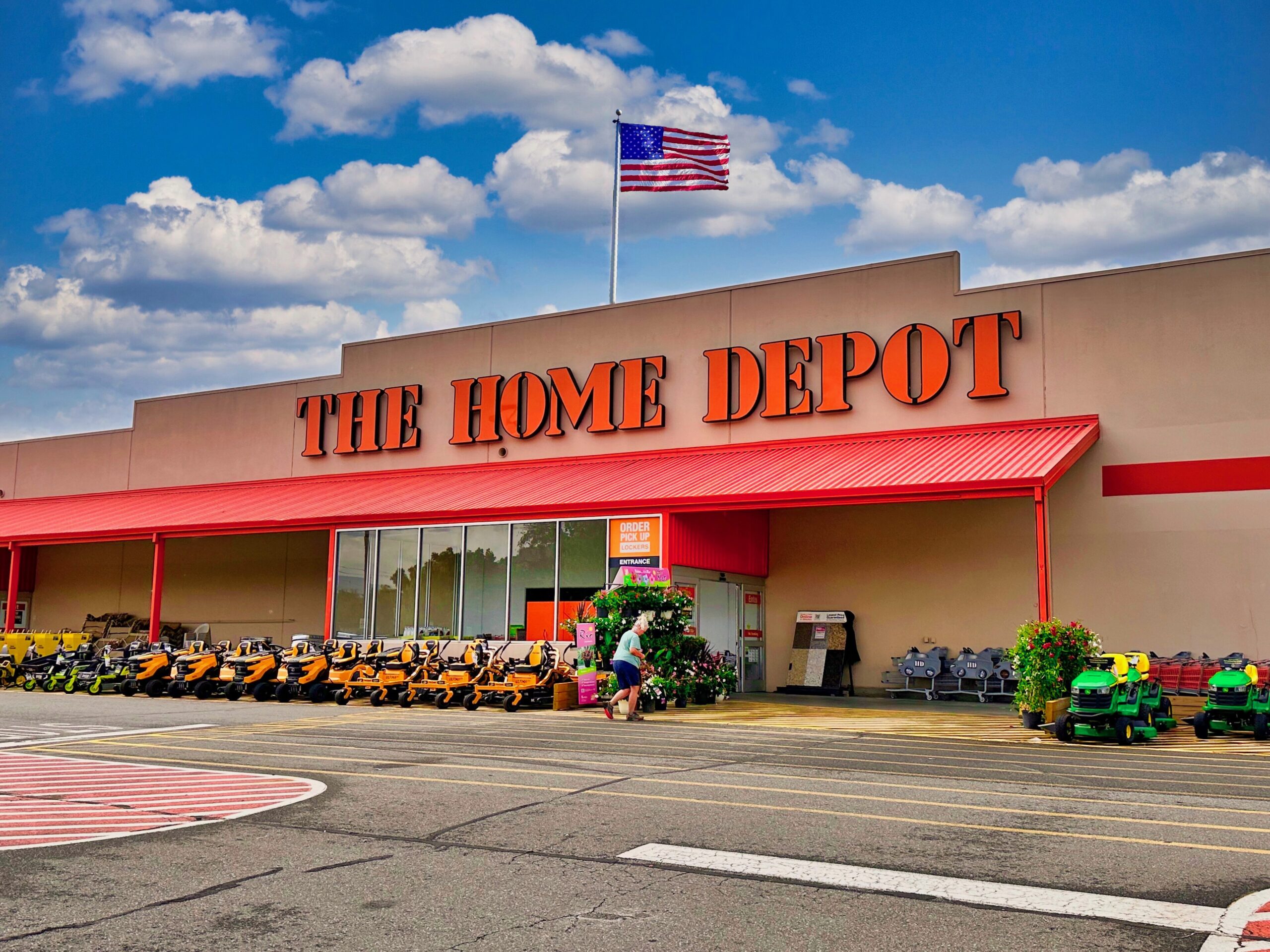 Home Depot storefront